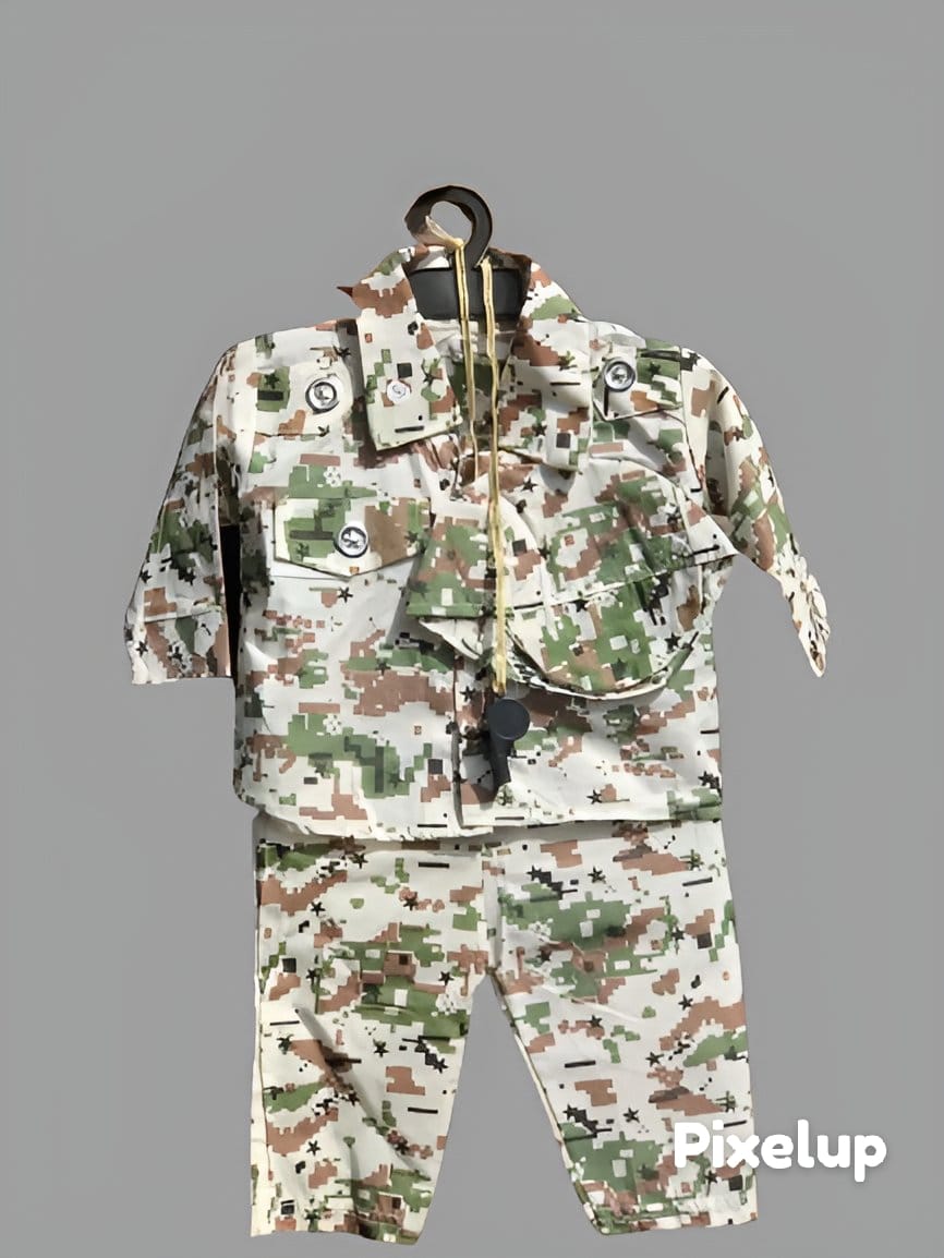 Kids wearing green and white 14 August commando suit with Pakistan army style